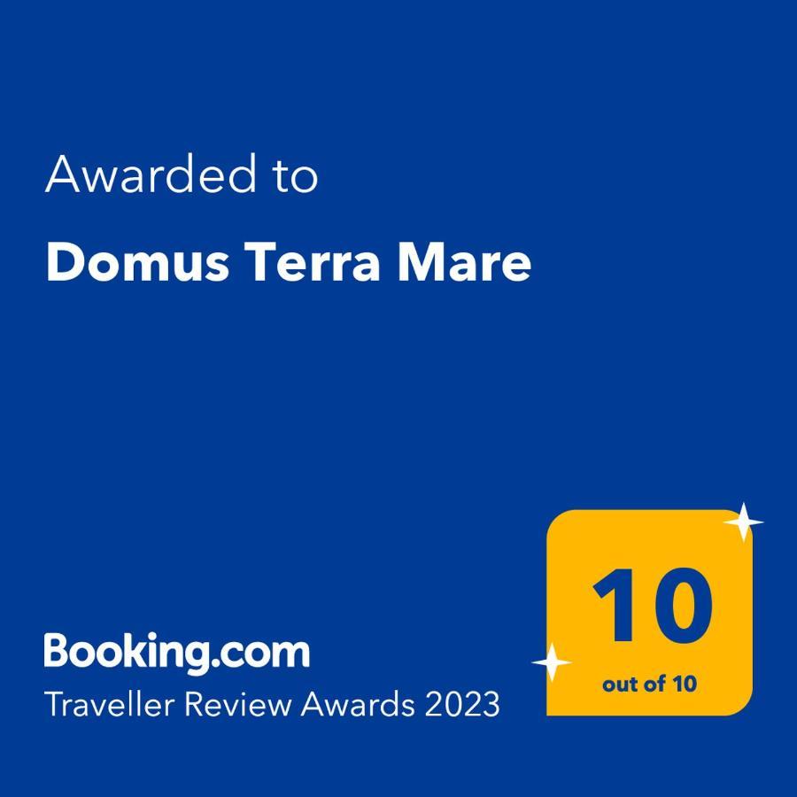 B&B Domus Terra Mare Торе Сан Джовани Удженто Екстериор снимка